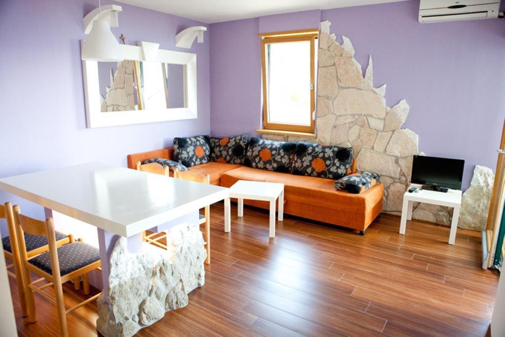 Villa Gloria ミミツェ 部屋 写真
